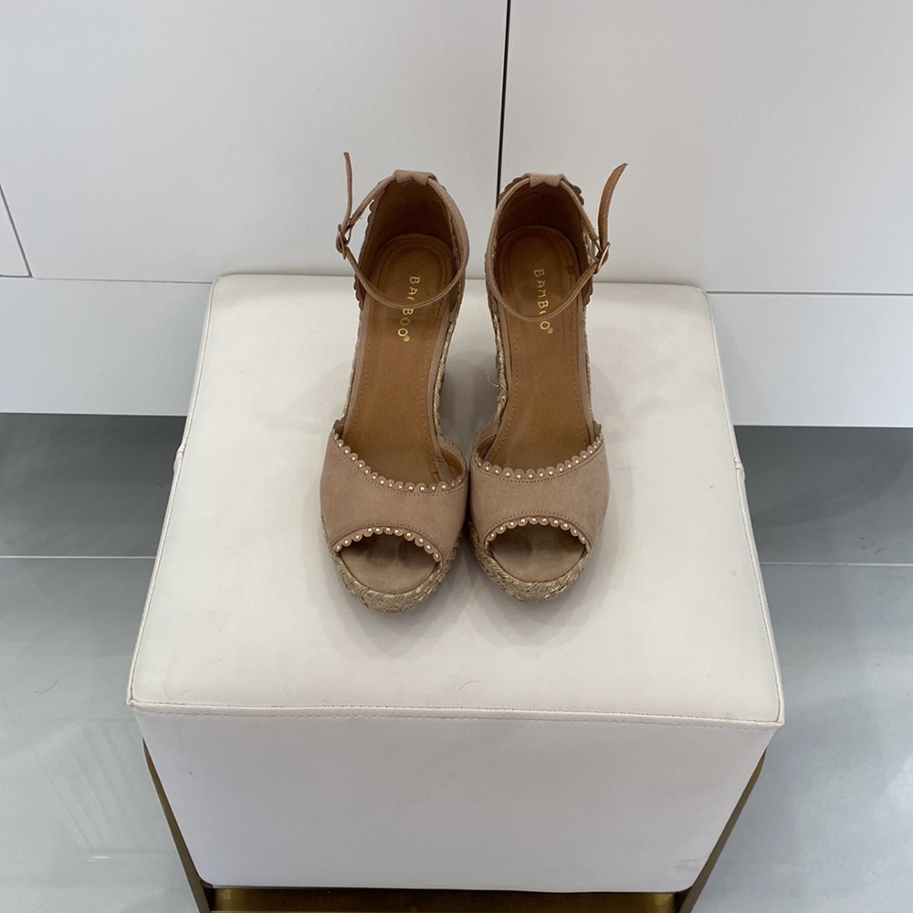 Tan wedge platform Sandals size 7 - Picture 6 of 7